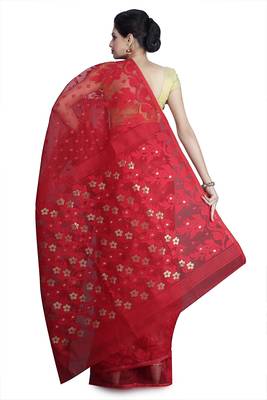 Red hand woven silk cotton saree  2
