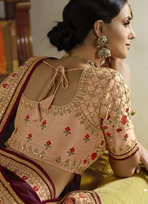 Maroon Embroidered Silk Blend Saree With Blouse 3