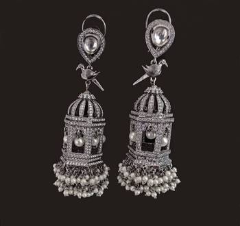 Silver diamond earrings 1
