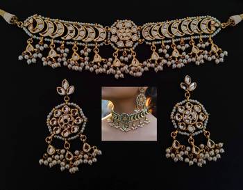 Gold pearl chokers 1