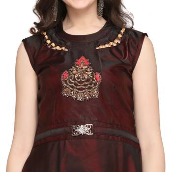 Dark-maroon hand embroidery taffeta salwar 3