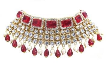 Red jewellery 3