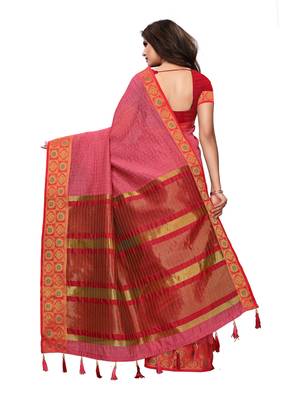 Pink woven chanderi silk saree with blouse 4