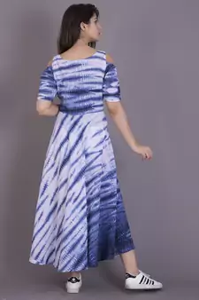 Blue tie & die dress