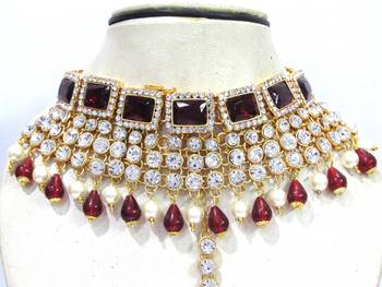 Maroon jewellery 2