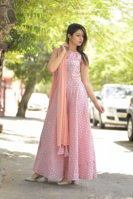 Peach block print kurta and dupatta set 1