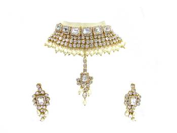 White jewellery 1