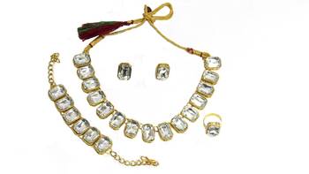 White jewellery 1