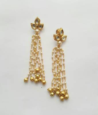 Three Leaves Dangler Drops Earrings 1