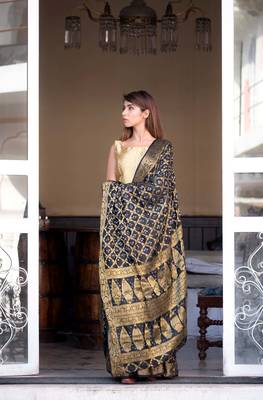 Black art silk zari saree with border 4