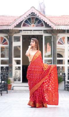 Dark red (maroon) art silk saree with zari weaves and heavy pallu 2