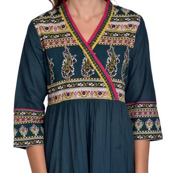 Green embroidered cotton kurti 5