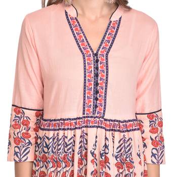 Pink printed cotton kurti 5