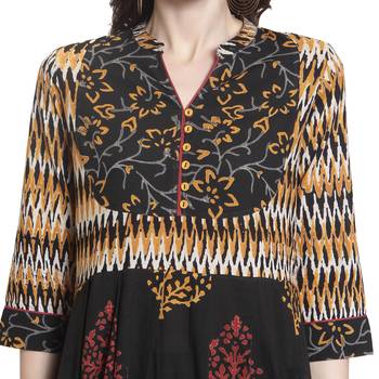 Black printed cotton kurti 5