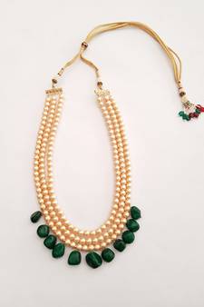 Green Tumble And Pearl Necklace