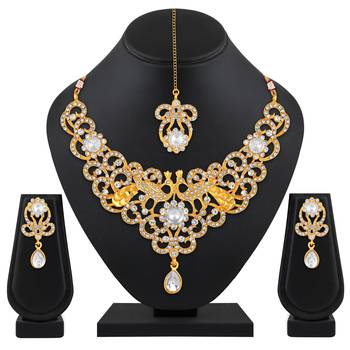 Gold diamond necklace-sets 1