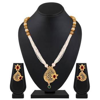 Gold diamond necklace-sets 1