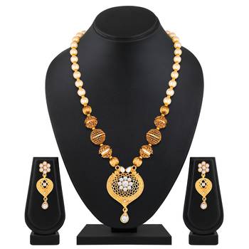 Gold diamond necklace-sets 1