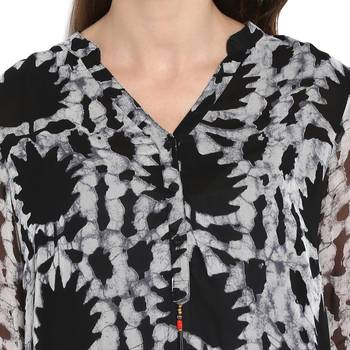 Black printed georgette tops 4