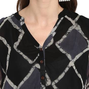 Black printed georgette tops 4