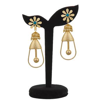 Gold  Earrings 3