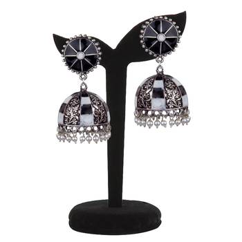 Sightly Oxidised Silver White & Black Minakari With White Pearl Jhumkhi For Women & Girls 3