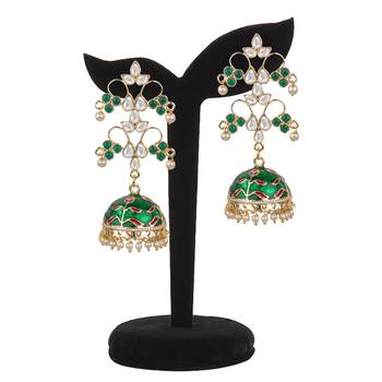 Gold    Earrings 3