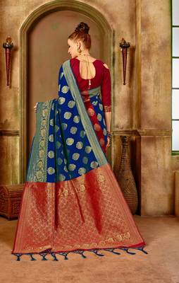 Red Woven Art Silk Saree With Blouse 2