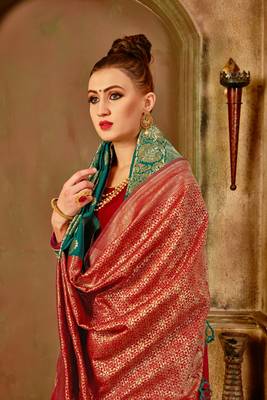 Red Woven Art Silk Saree With Blouse 5