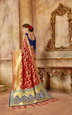 Navy Blue Woven Art Silk Saree With Blouse 2