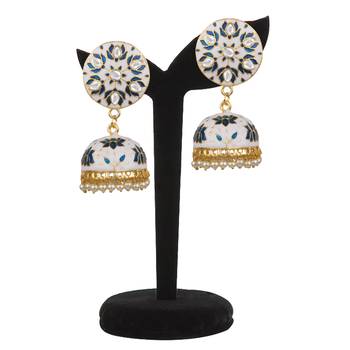 White   Earrings 3