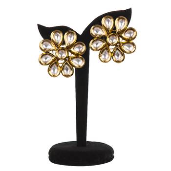 Gold Earrings 3