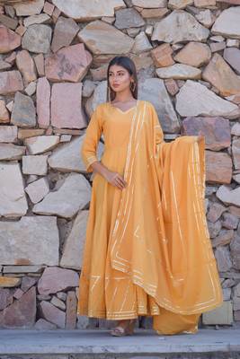 Yellow plain cotton kurta with dupatta 1