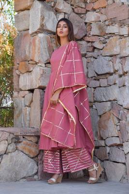 Pink plain cotton kurta sets 1
