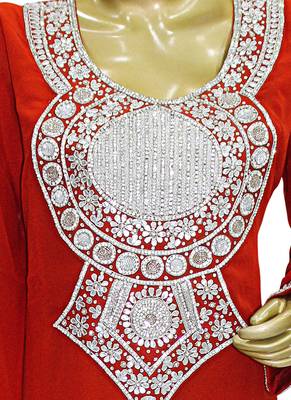 Red Embroidered Crystal Embellished Arabian Traditional Chiffon Kaftan / Gown 2