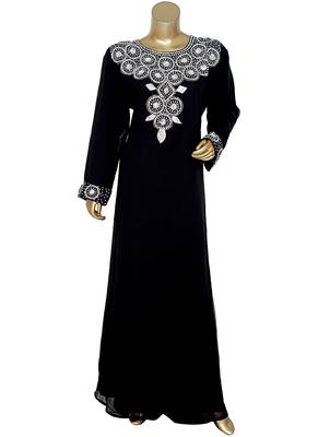 Black Crystal Embellished Islamic Traditional Kaftan Gown Caftan Maxi 1