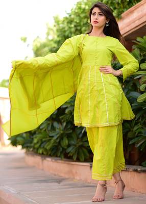 Light-Green Plain Cotton Kurta And Skirt With Dupatta 3
