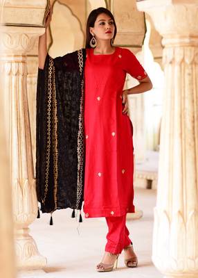 Red Embroidered Crepe Kurta And Trouser Set 1