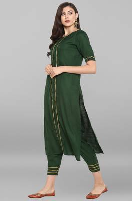 Janasya Janasya Women's Dark Green Rayon Kurta With Pant  3