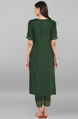 Janasya Janasya Women's Dark Green Rayon Kurta With Pant  4