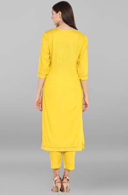 Janasya Janasya Women's Yellow Rayon Kurta With Pant 4