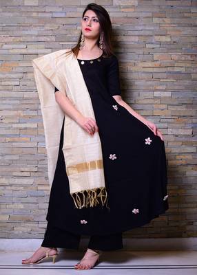 Black Embroidered Rayon Kurta And Pant Set 2