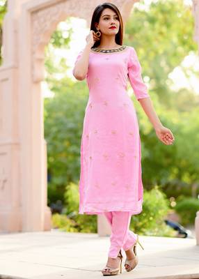 Baby-Pink Embroidered Georgette Kurta With Trouser And Dupatta Set 2