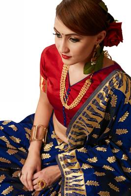 Blue woven art silk saree with blouse 4