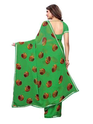 Green Printed Chiffon Saree With Blouse 4