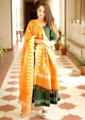Olive Plain Rayon Kurta With Trouser And Dupatta Set 3