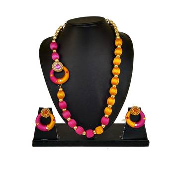 Pink necklaces 1