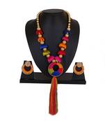Multicolor necklaces