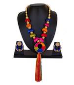 Multicolor necklaces