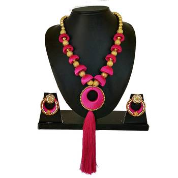 Pink necklaces 1